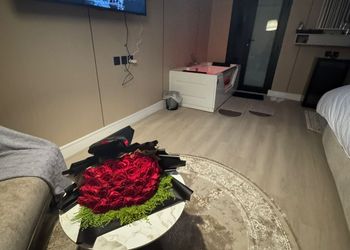 استوديو بدخول ذكي وجاكوزي هادئ