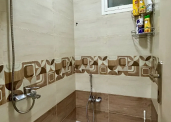 استديو هادئ بسرير ماستر 