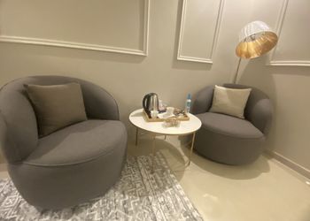 استديو هادئ بدخول ذاتي 