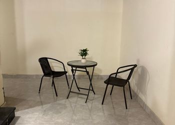 استديو بسرير ماستر وجلسة جانبية 