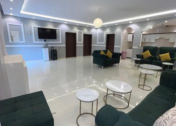 استراحة بمسبح خارجي وأجواء ممتعة 