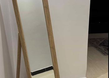 شقة بغرفة معيشة وغرفة نوم 