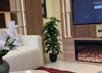 شقة بصالة أنيقة ودخول ذاتي 