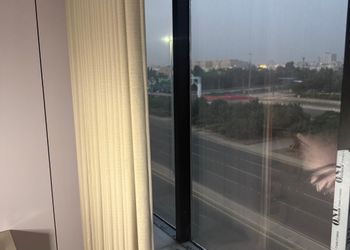 استديو بسرير ماستر ودخول ذاتي