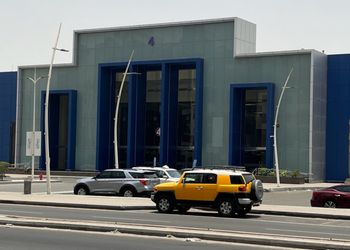 استديو بسرير ماستر وجلسة 