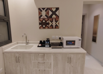 شقة بصالة وغرفة نوم