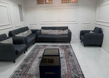 شقة بصالة وغرف نوم