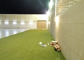 استراحة بمجلس وفناء خارجي 
