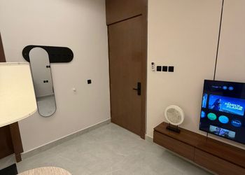 استديو بدخول ذاتي وتصميم هادئ 
