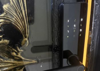 استديو بسرير ماستر