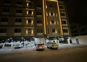 استوديو بدخول ذاتي 