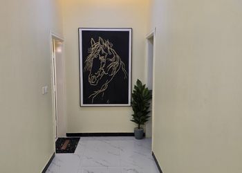 استديو بسرير ماستر وجلسة جانبية