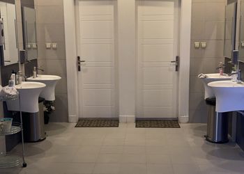 استراحة بمسطح اخضر