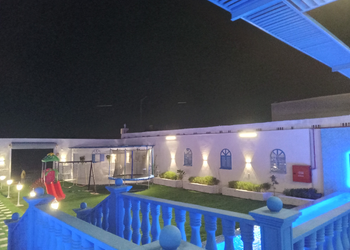 شاليه بصاله مطلة عالمسبح