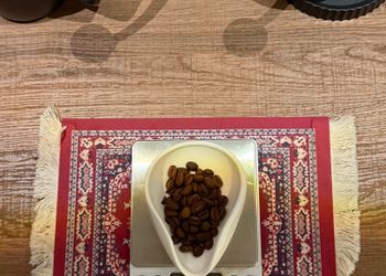 استديو بسرير ماستر وجلسة جانبية 
