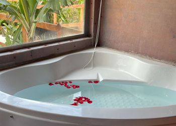 كوخ ريفي بإطلالة على الجبل 