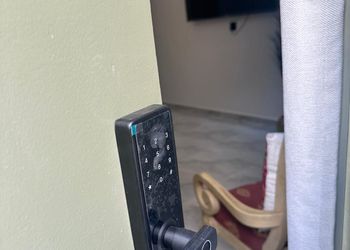 استديو بسرير مريح ودخول ذاتي 