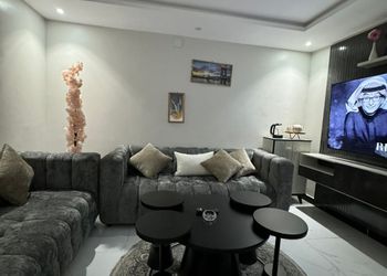 استديو بسرير ماستر