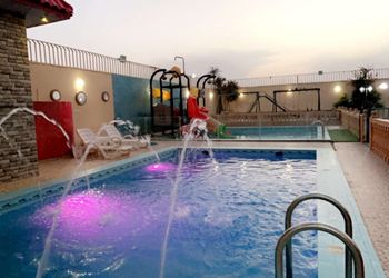 استراحة بالعاب اطفال و مسبح