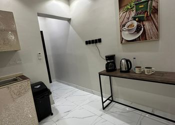 استديو بسرير ماستر