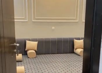 شاليه بمسبح وجلسه خارجيه