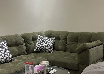 استديو بسرير ماستر