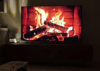 شقة بغرفة معيشة وغرفة نوم 