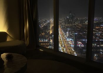 شقة فاخرة بإطلالة على المدينة  
