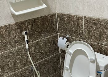 شقة هادئة بصالة وغرفة نوم 