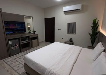 استديو هادئ بسرير ماستر 