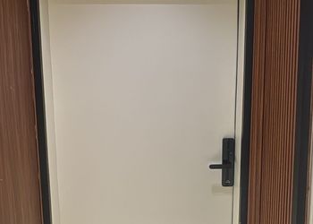 شقة بغرفة معيشة وغرفة نوم 