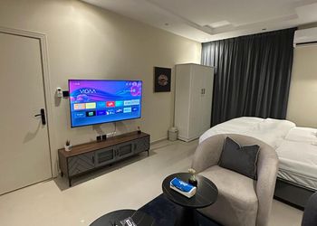 استديو بسرير ماستر ودخول ذاتي
