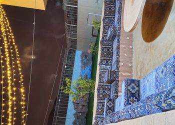 استراحة بملعب كرة طائرة