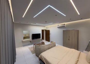 استديو راقي بدخول ذاتي 