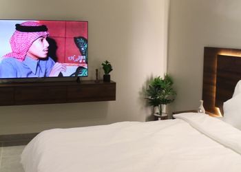 استديو أنيق بسرير ماستر وجلسة جانبية 
