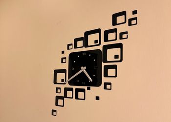 شقة بغرفة معيشة وغرفة نوم 