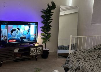 استديو هادئ بسرير ماستر 