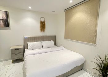 استديو بدخول ذاتي وسرير مريح 