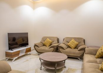 منتجع فندقي بغرفة نوم ومطبخ  ومجلس رئيسي