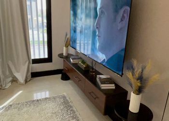 استديو هادئ بسرير ماستر 