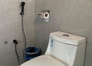 استديو هادئ بسرير ماستر