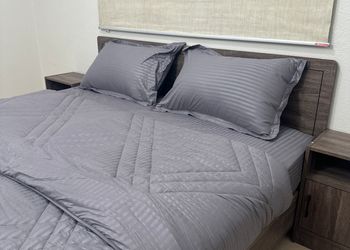 استديو بسرير ماستر