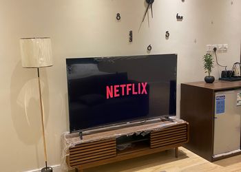 استديو هادئ بدخول ذاتي 