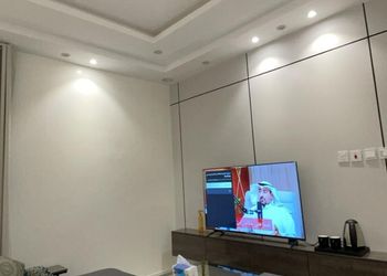 استديو بسرير ماستر وجلسة جانبية 