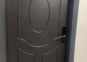 استديو هادئ بسرير ماستر 