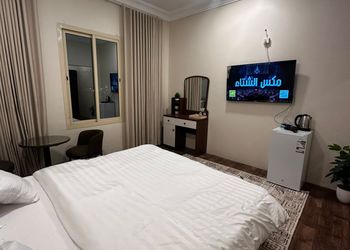 استديو بسرير ماستر ودخول ذاتي