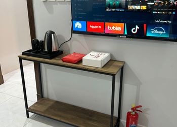 شقة بدخول ذاتي وصالة مريحة 