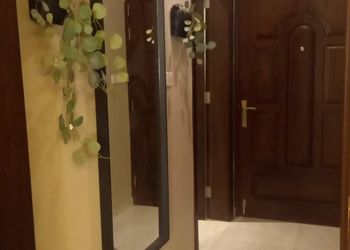 شقة بغرفتين نوم وصالة