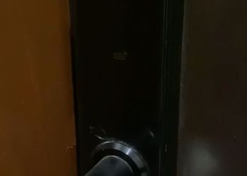 شقة بغرفتين نوم وصالة