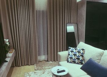استديو بسرير ماستر وأثاث مريح 